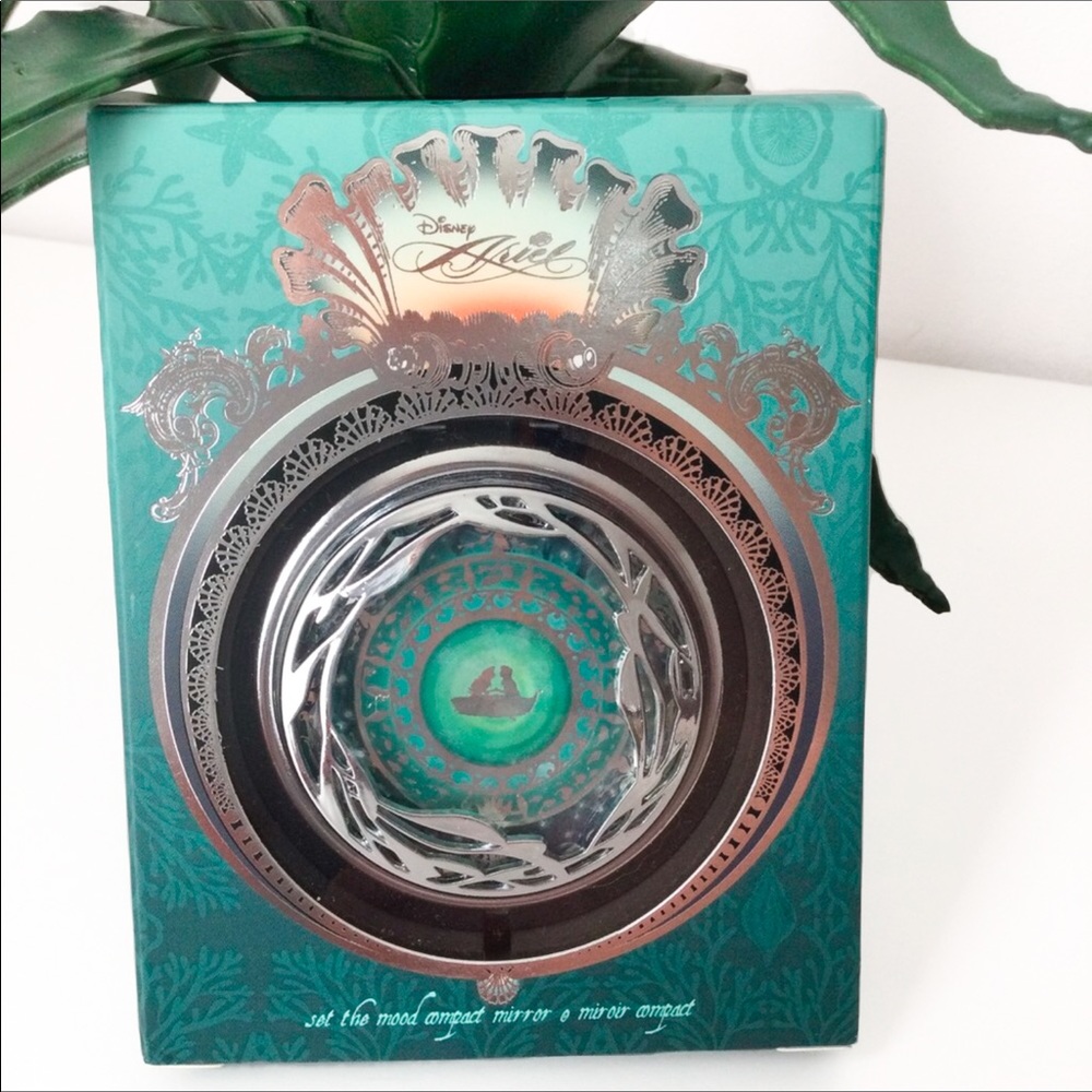 The Little Mermaid 🧜🏼‍♀️ DISNEY PRINCESS Compact NEW Sephora Limited Edition